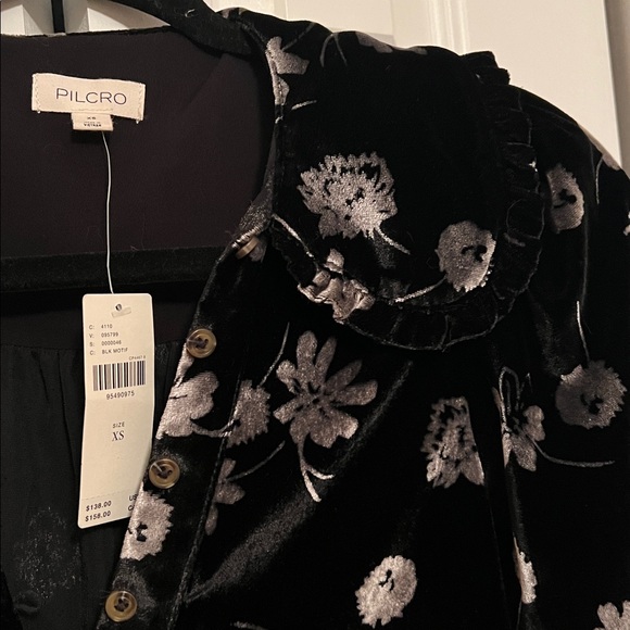 Pilcro *Anthropologie* Keira Black Velvet button front blouse - Picture 8 of 8